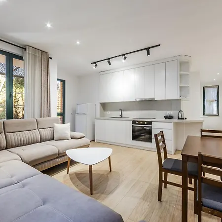 Pine & Sea Retreat By Pikhost Appartement Golem (Tirana)